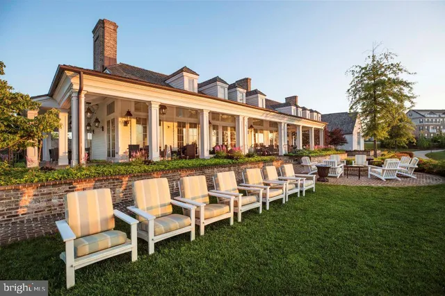 $499,990 | 17806 Southern Shrs Drive, Dumfries, VA 22026