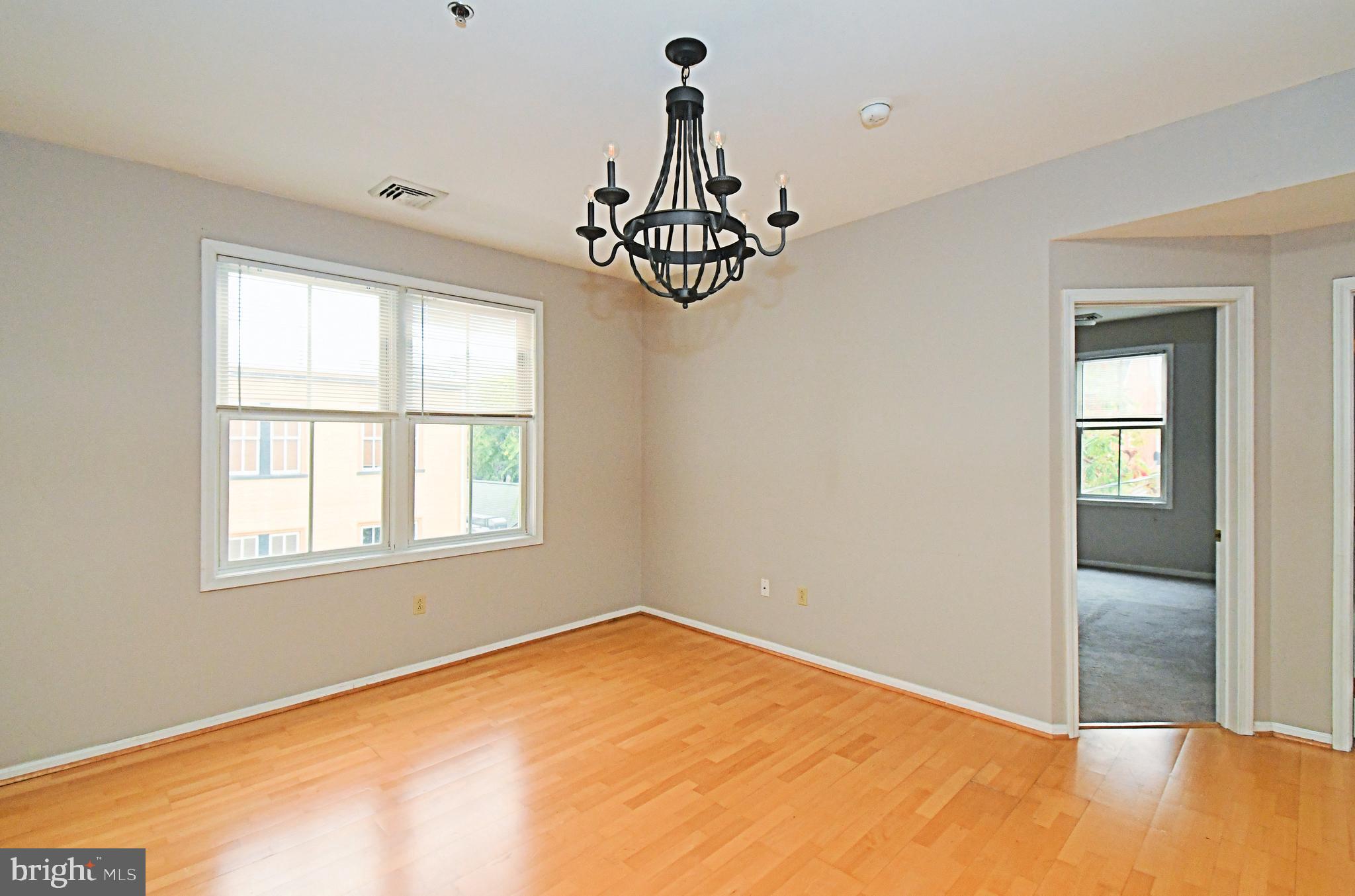 154 Bridge Street, Unit D Phoenixville, PA 19460 - Photo 13 of 39 Living Room