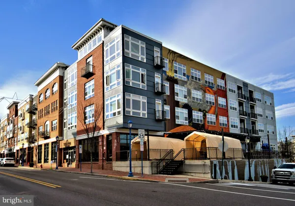 $2,000 | 154 Bridge Street, Unit D, Phoenixville, PA 19460