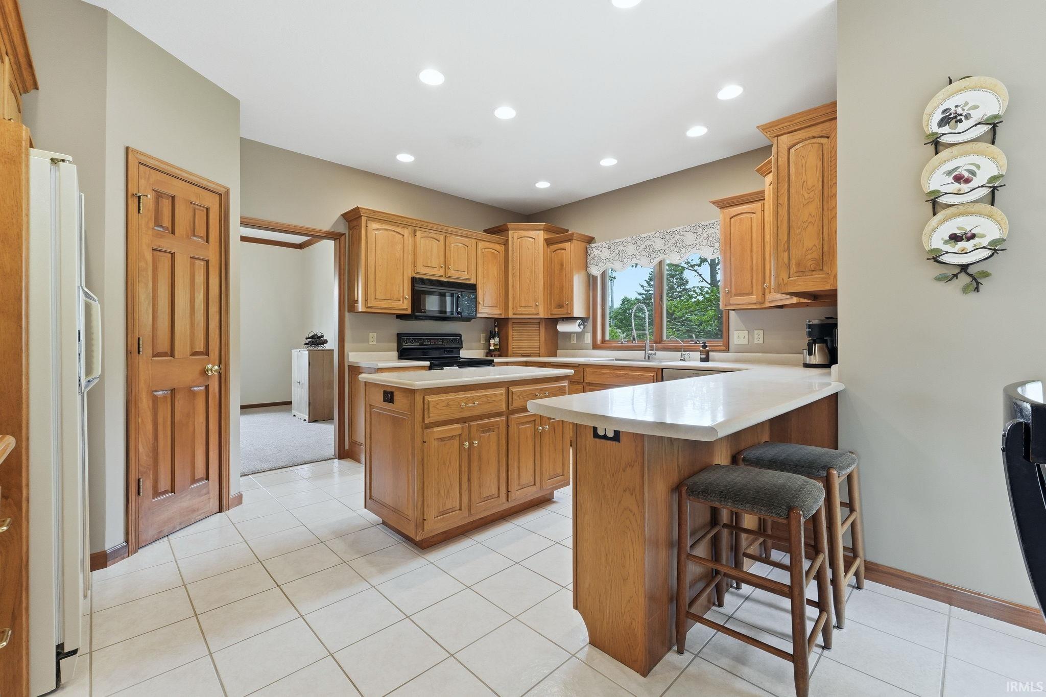 9304 Muldoon Road Fort Wayne, IN 46819 - Photo 13 of 50