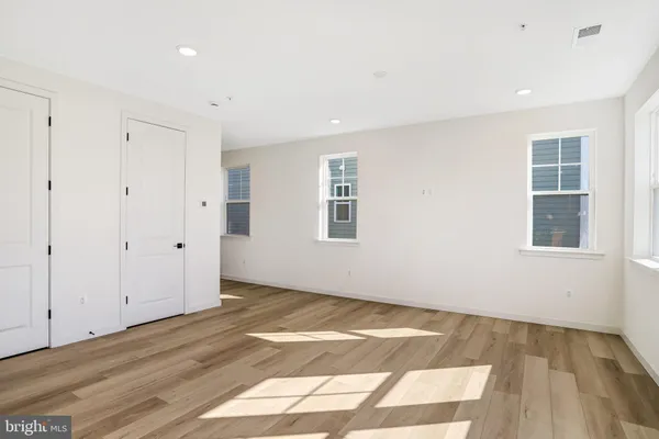 $599,999 | 5737 Howard Drive, Glen Burnie, MD 21061