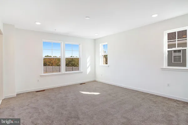 $599,999 | 5737 Howard Drive, Glen Burnie, MD 21061