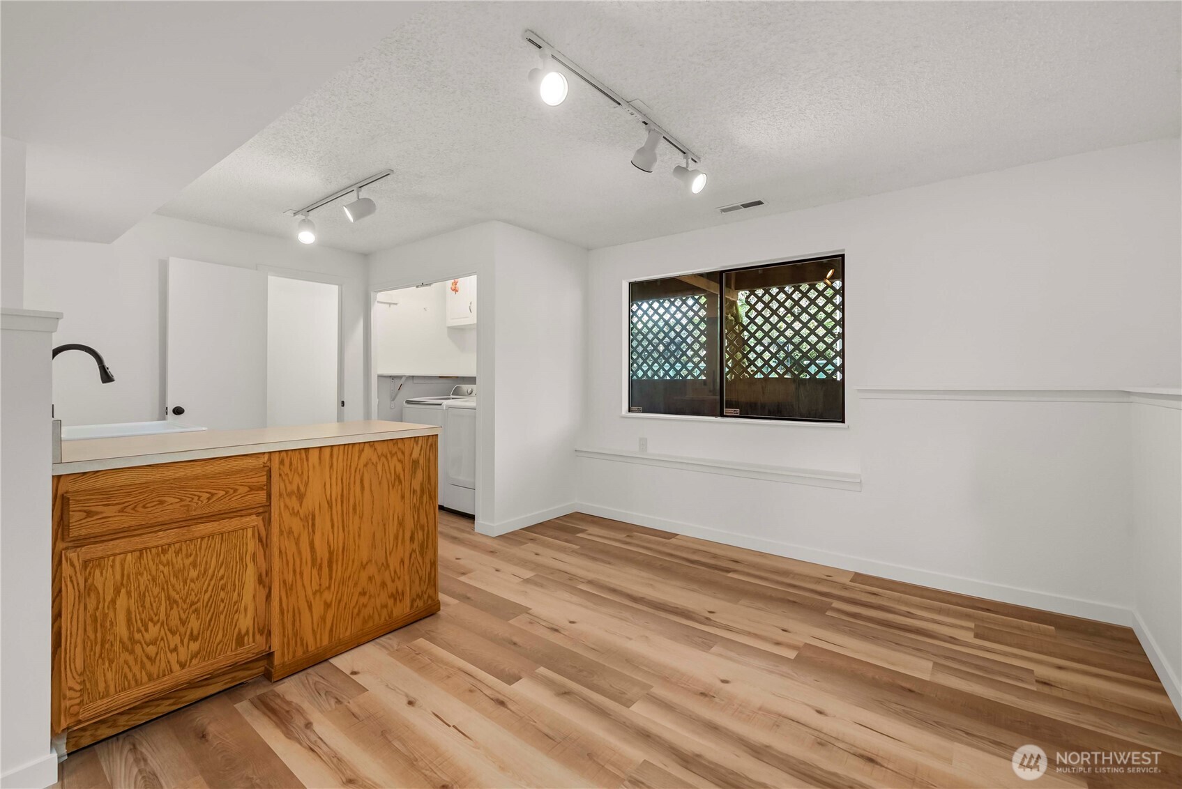 27243 33rd Place South Kent, WA 98032 - Photo 14 of 30