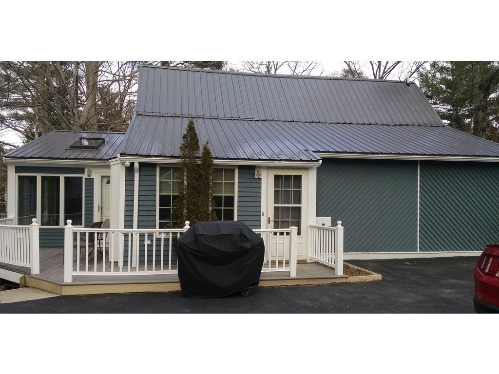 13 Riverside Drive Fremont, NH 03044 - Photo 1 of 15
