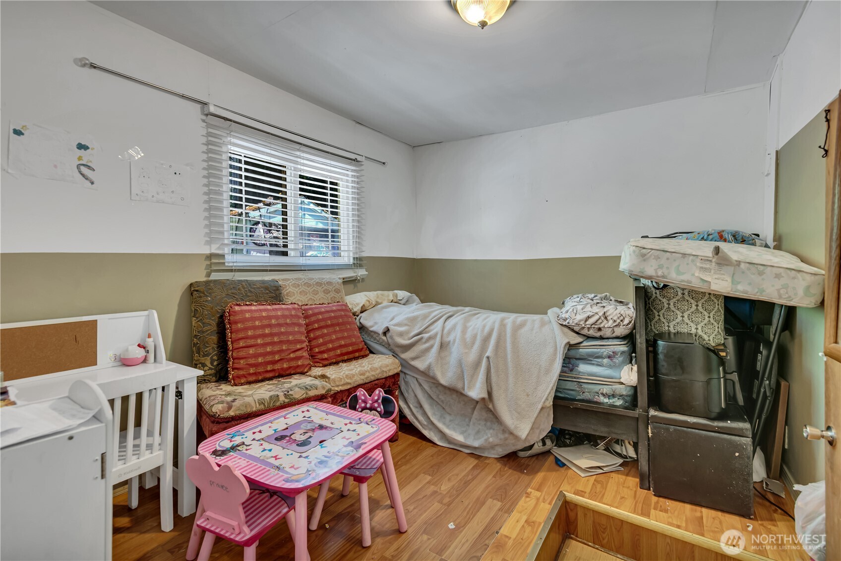 2820 29th Avenue South Seattle, WA 98144 - Photo 9 of 10