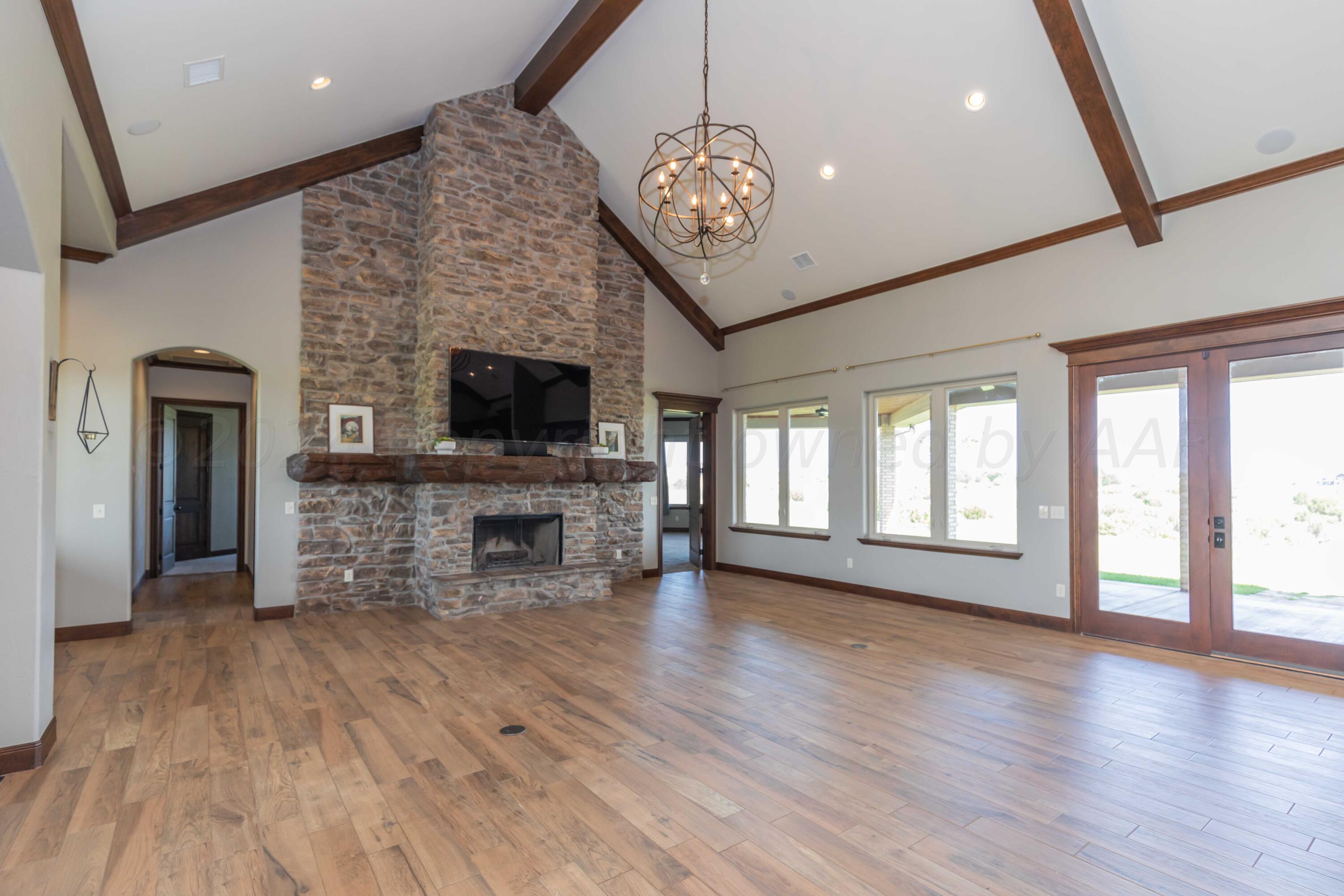 7701 East Lake View Road Amarillo, TX 79118 - Photo 20 of 96 LIVING ROOM VIEW 4