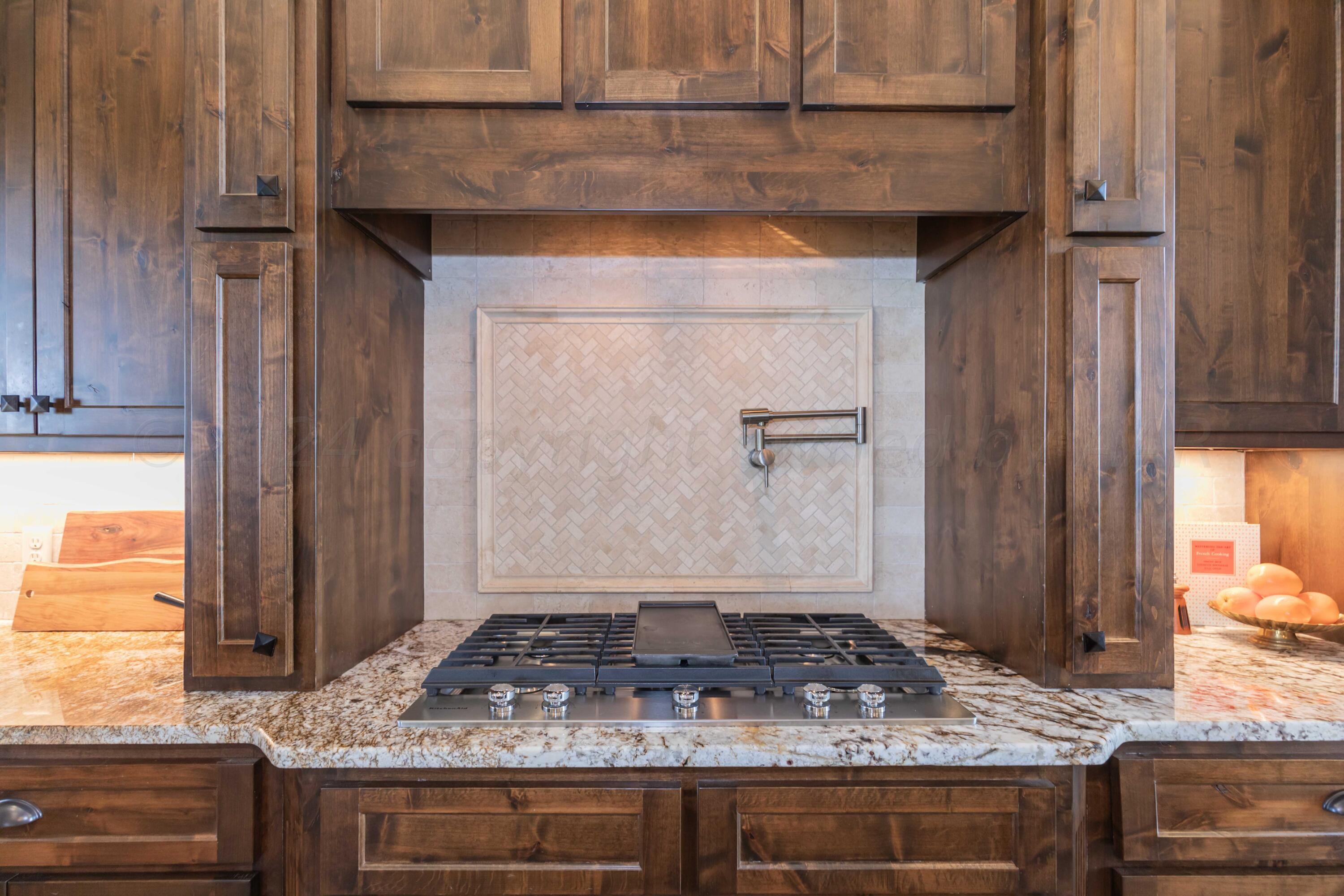 7701 East Lake View Road Amarillo, TX 79118 - Photo 24 of 96 KITCHEN VIEW 4