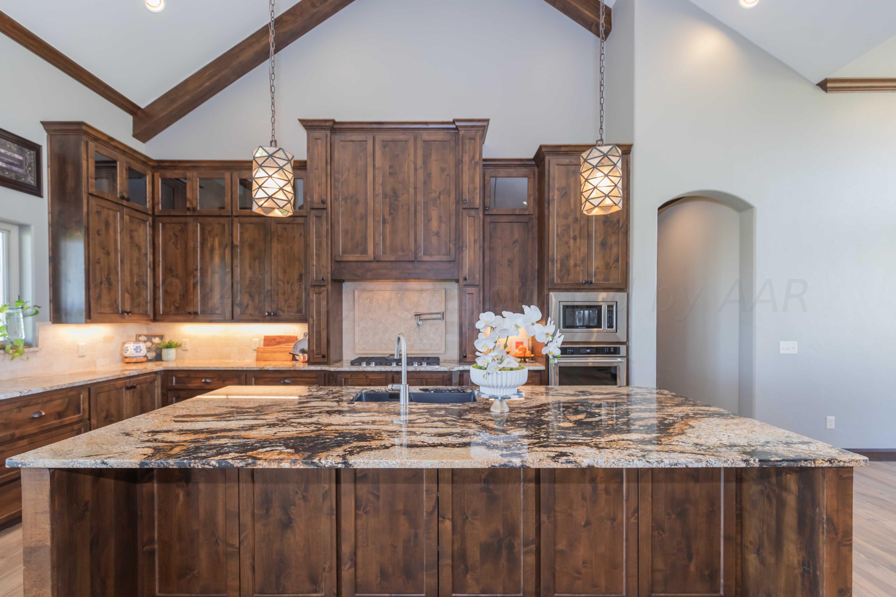 7701 East Lake View Road Amarillo, TX 79118 - Photo 27 of 96 KITCHEN VIEW 7