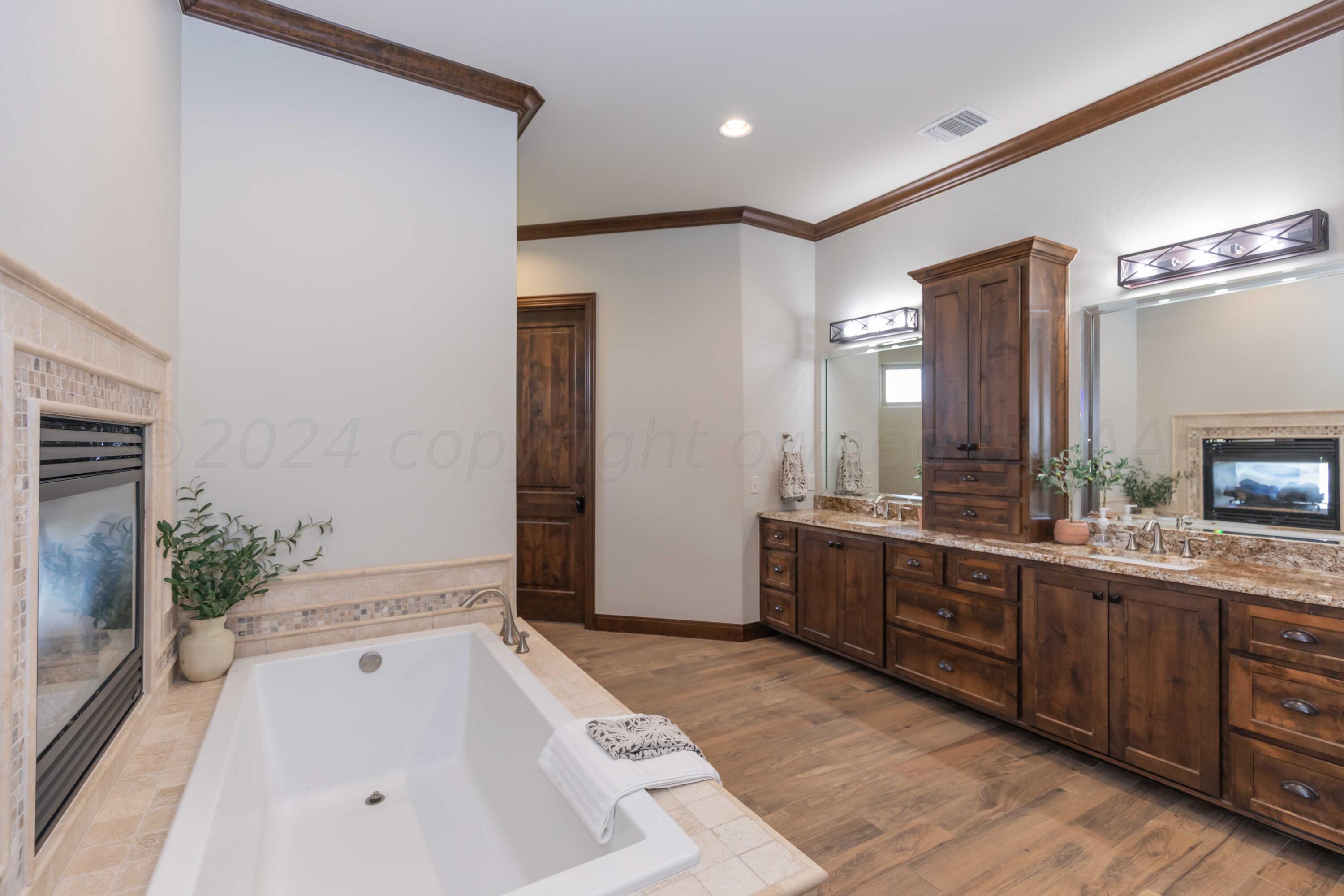 7701 East Lake View Road Amarillo, TX 79118 - Photo 42 of 96 MASTER BATH VIEW 1