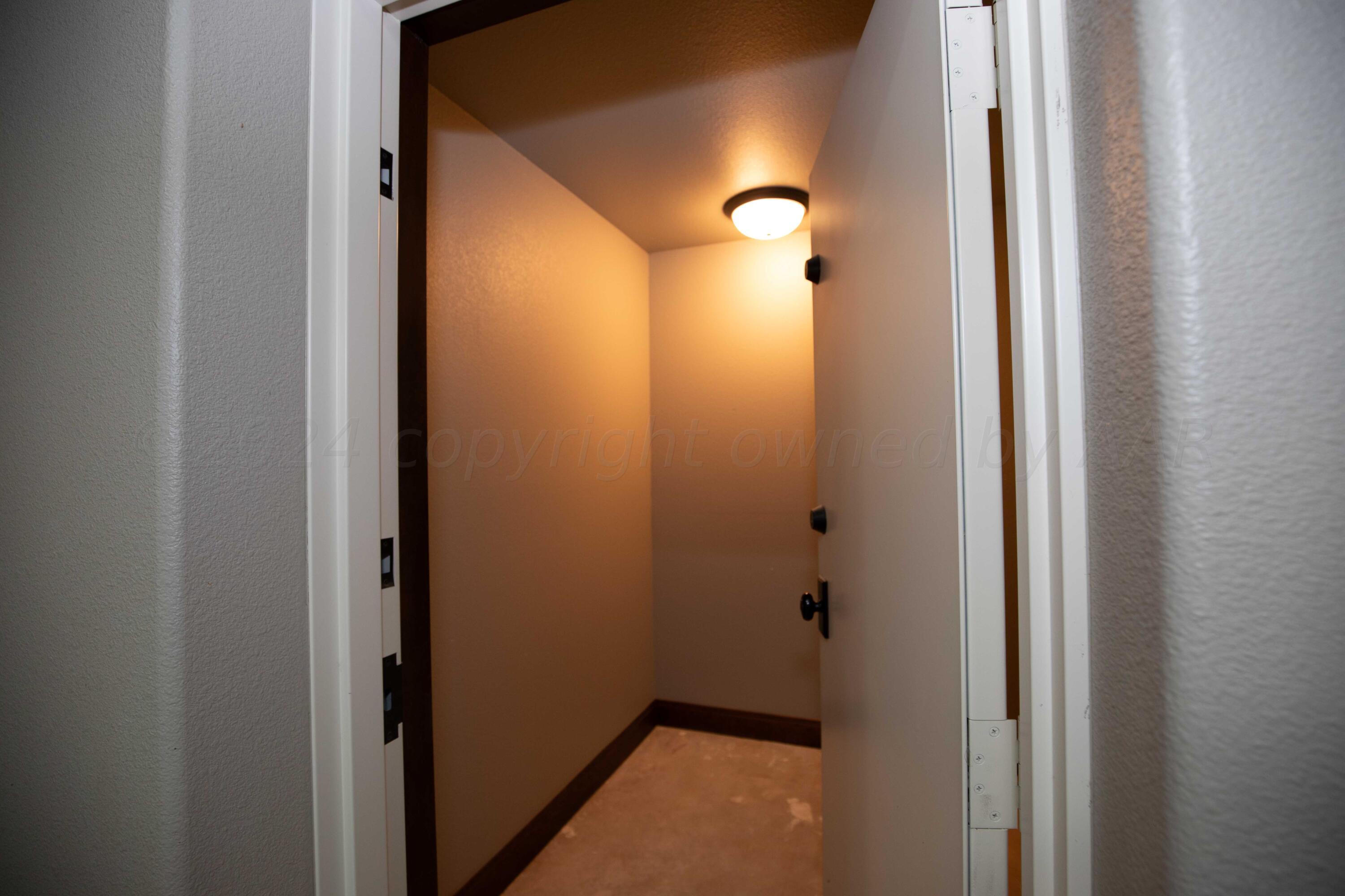 7701 East Lake View Road Amarillo, TX 79118 - Photo 71 of 96 SAFE ROOM