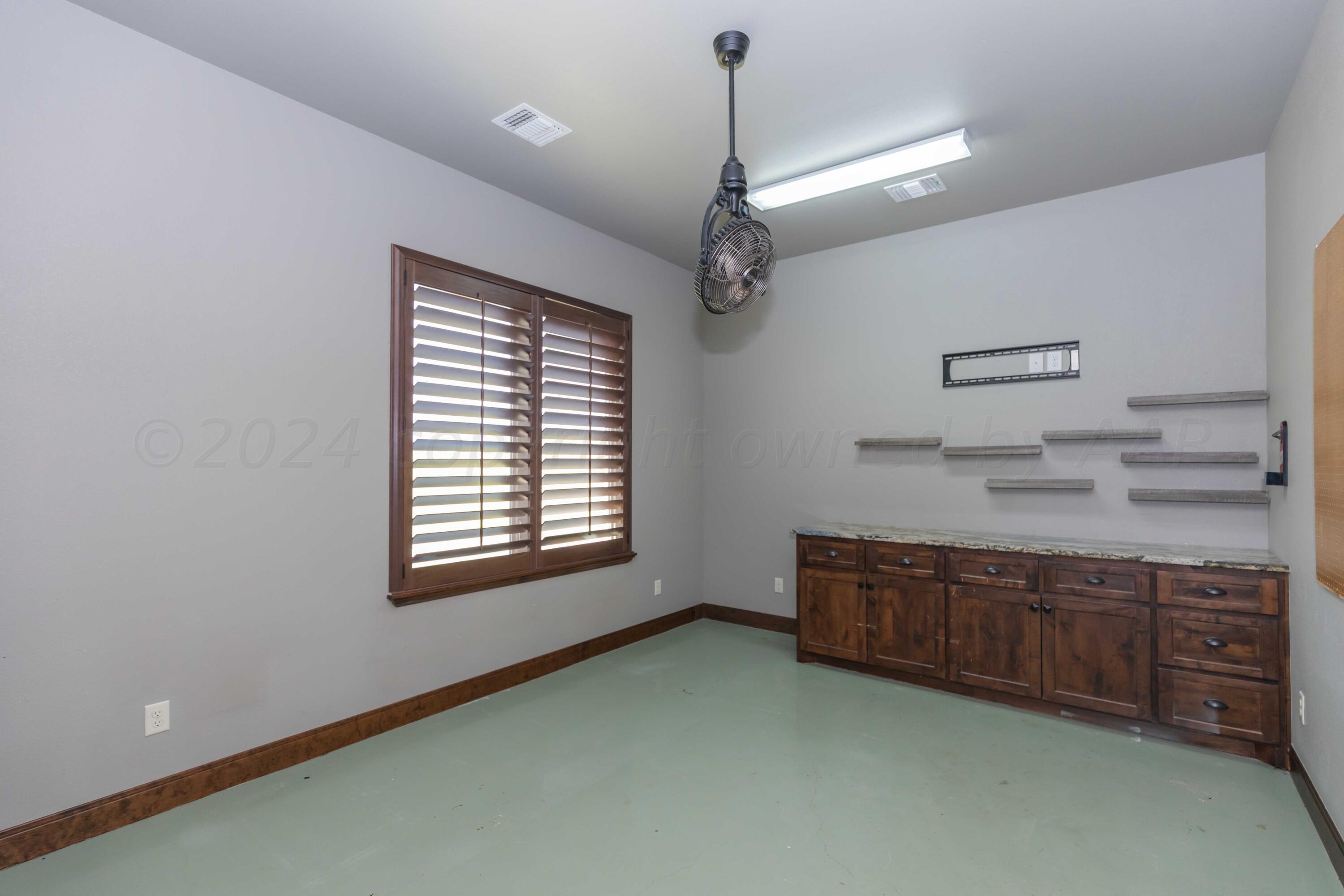 7701 East Lake View Road Amarillo, TX 79118 - Photo 72 of 96 CRAFT ROOM VIEW 1
