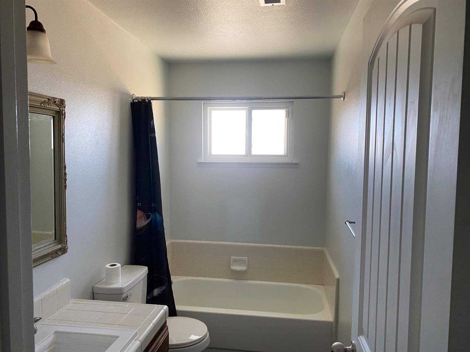 22208 Frontier Road Clovis, CA 93619 - Photo 13 of 23 Gallery Image 13