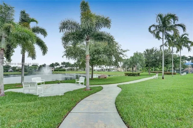 $2,100 | 134 Northeast 28th Terrace, Unit 4, Homestead, FL 33033
