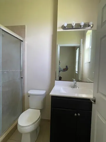 $2,100 | 134 Northeast 28th Terrace, Unit 4, Homestead, FL 33033