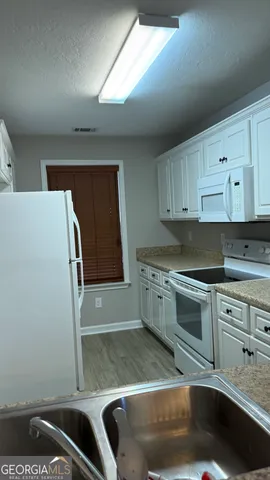 $1,400 | 233 Sunview Drive, Statesboro, GA 30458