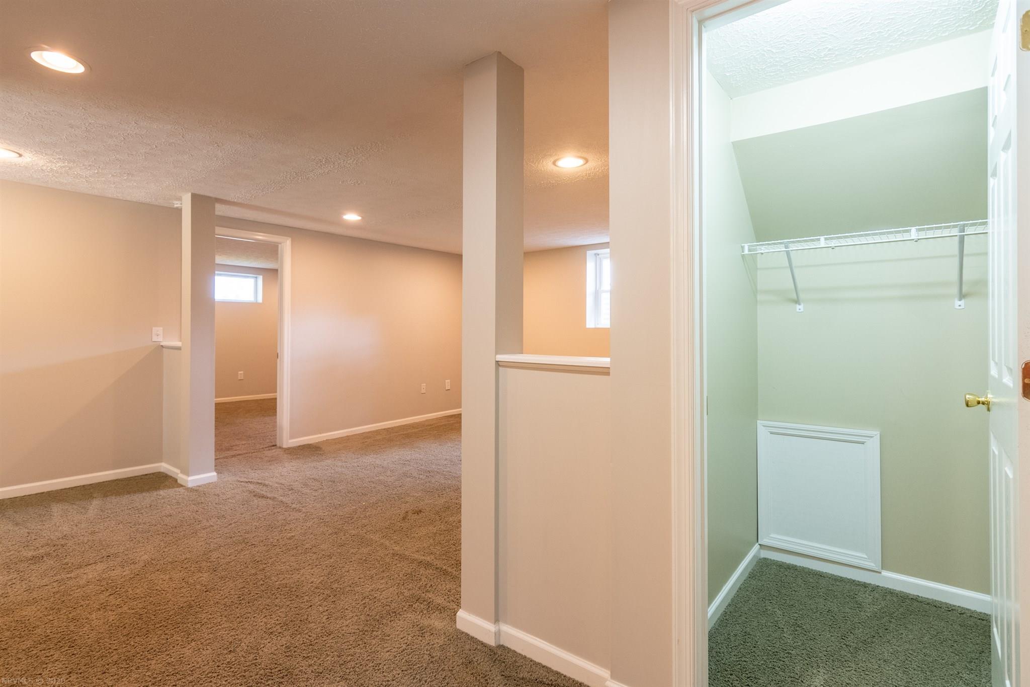 165 Overhill Road Christiansburg, VA 24073 - Photo 34 of 52 Gallery Image 34