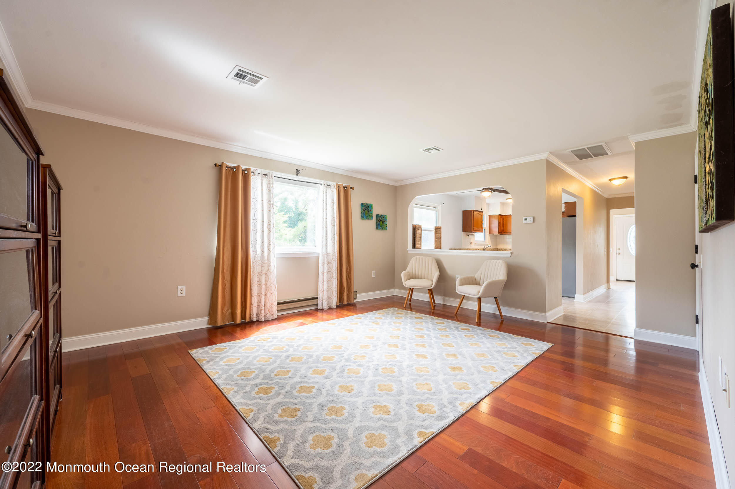 8A Medford Road, Unit B Whiting, NJ 08759 - Photo 13 of 19 Living 3