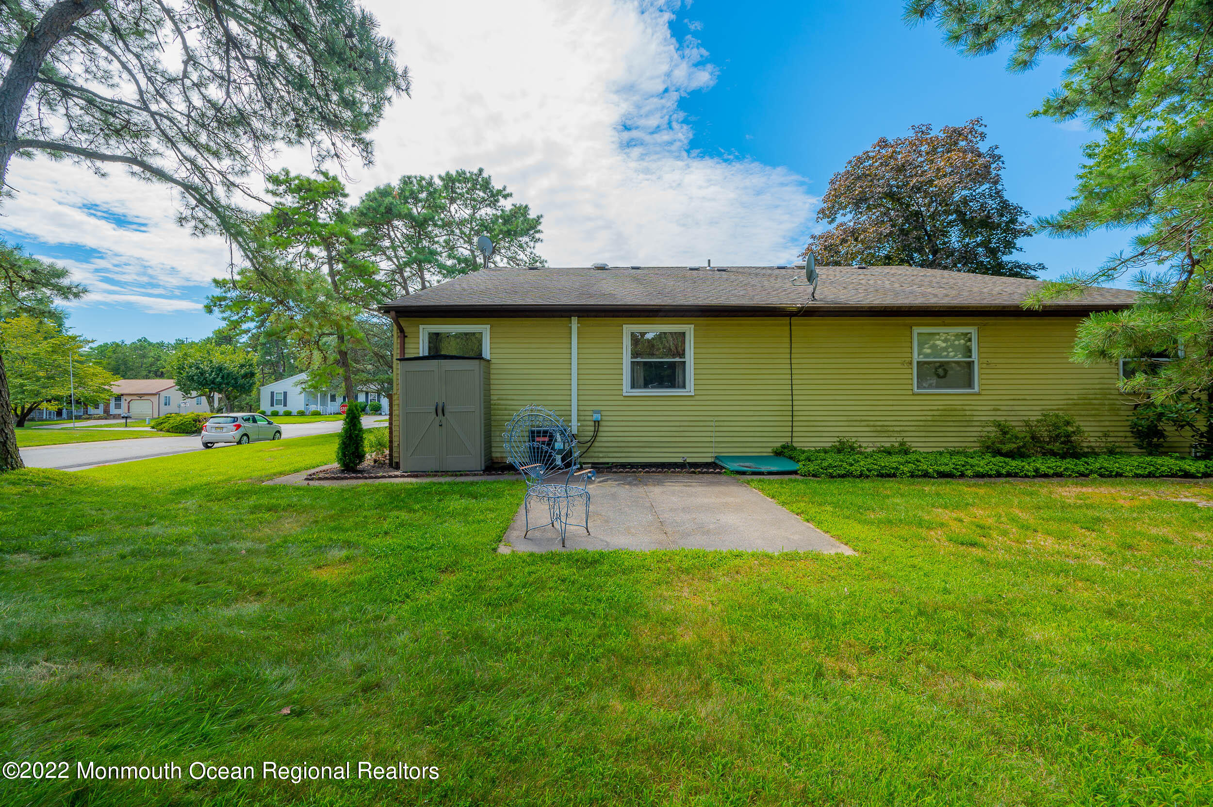 8A Medford Road, Unit B Whiting, NJ 08759 - Photo 5 of 19 Back 2