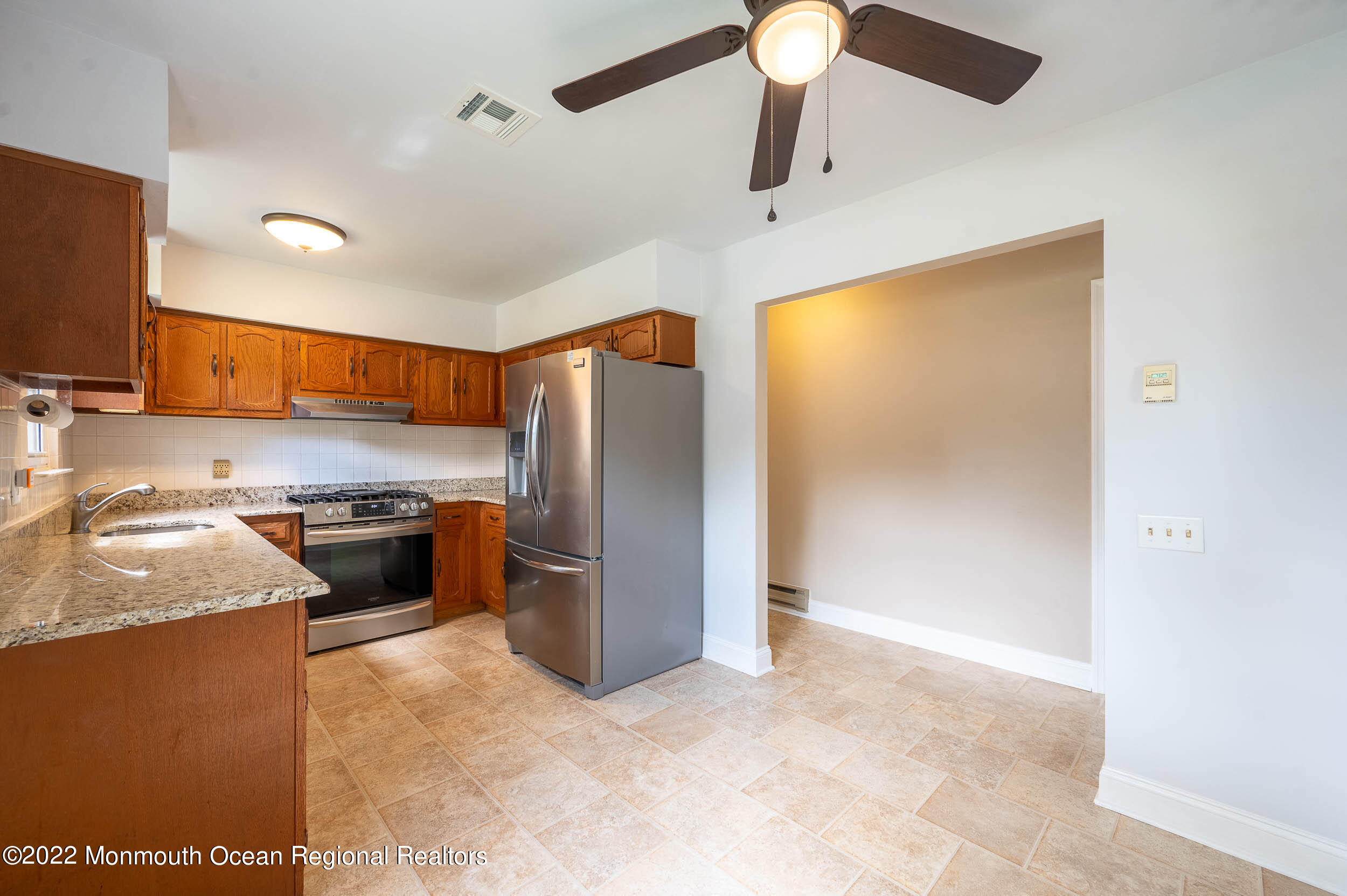 8A Medford Road, Unit B Whiting, NJ 08759 - Photo 9 of 19 Kitchen 2