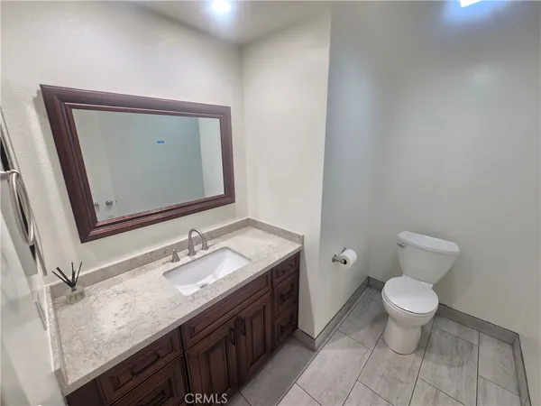 $5,650 | 948 Denver Drive, Costa Mesa, CA 92626