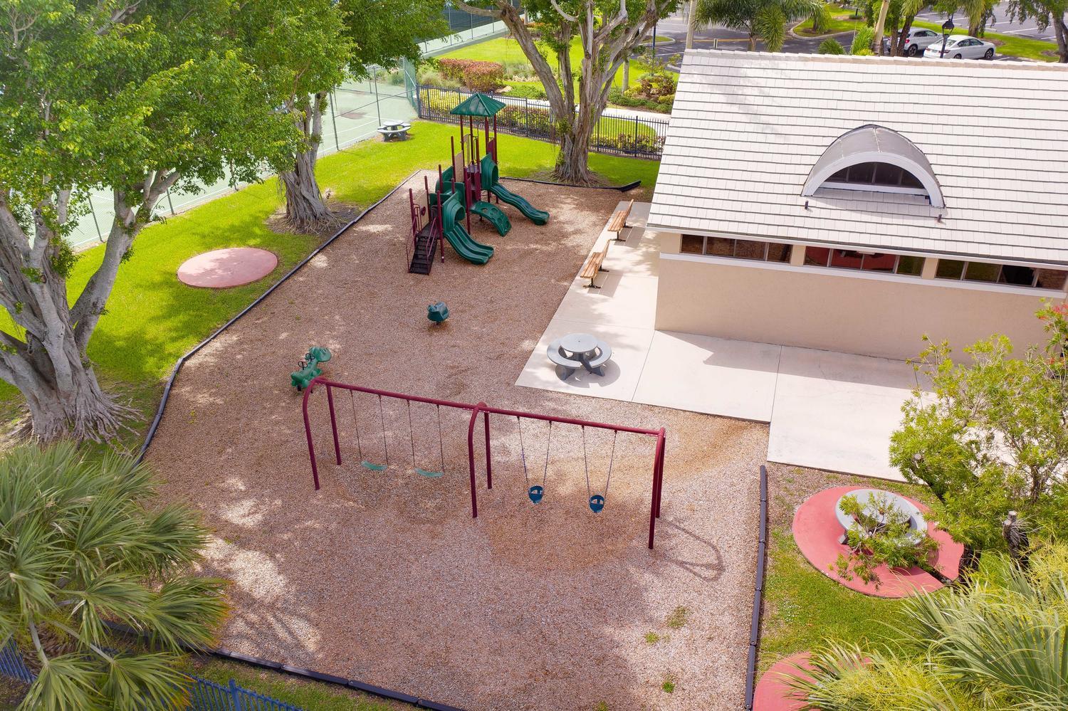 18767 Cape Sable Drive Boca Raton, FL 33498 - Photo 47 of 53 45