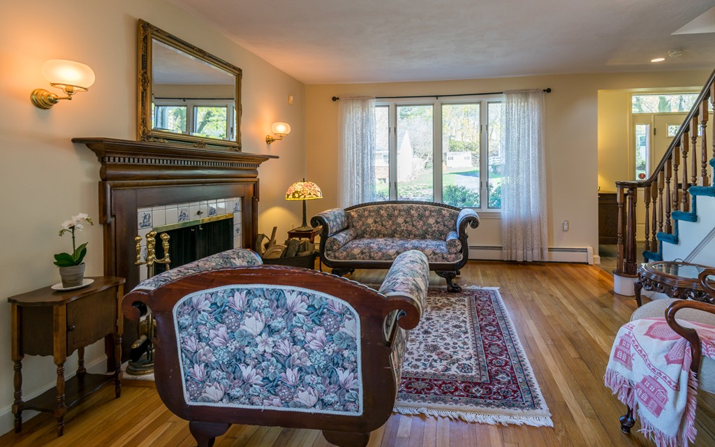 4 Pershing Road Salem, MA 01970 - Photo 6 of 30