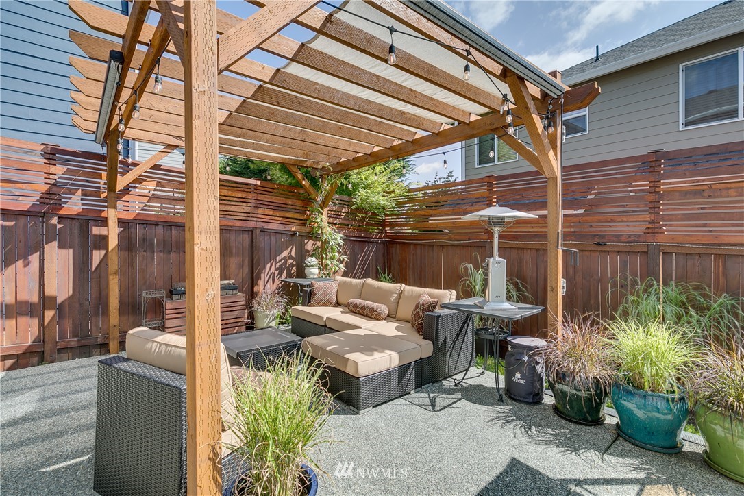 21105 1st Avenue West Bothell, WA 98021 - Photo 34 of 40 a view of yard with patio