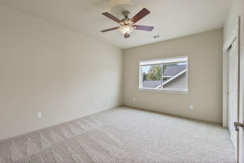 1591 Lithia Way Talent, OR 97540 - Photo 22 of 31 LW(44)
