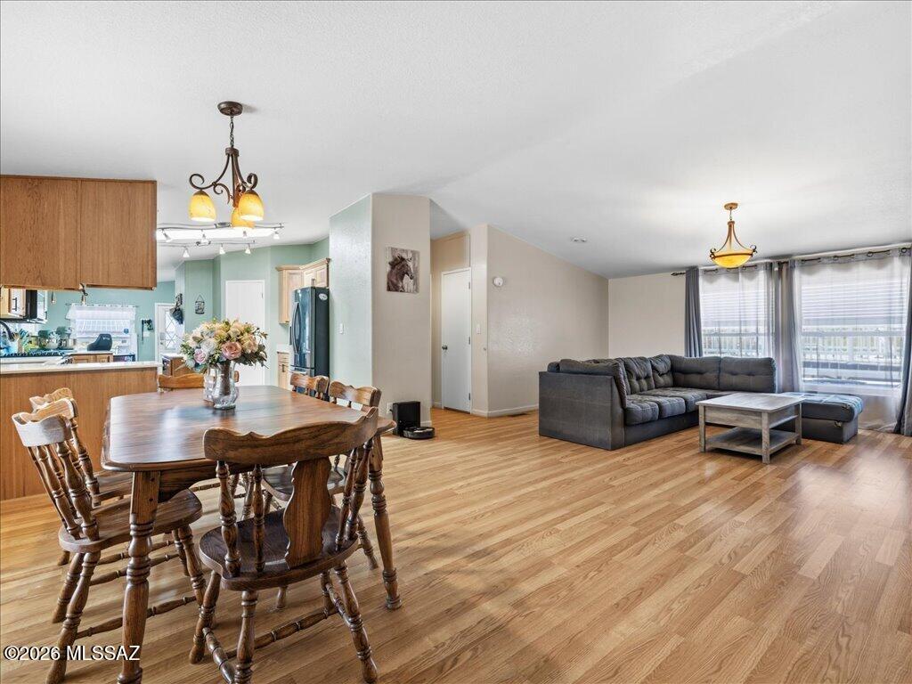 424 North Salero View Road Vail, AZ 85641 - Photo 3 of 35 Dining & Family Room