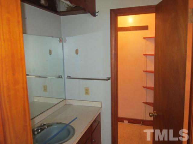 1935 Raleigh Road Henderson, NC 27536 - Photo 14 of 17 Gallery Image 14