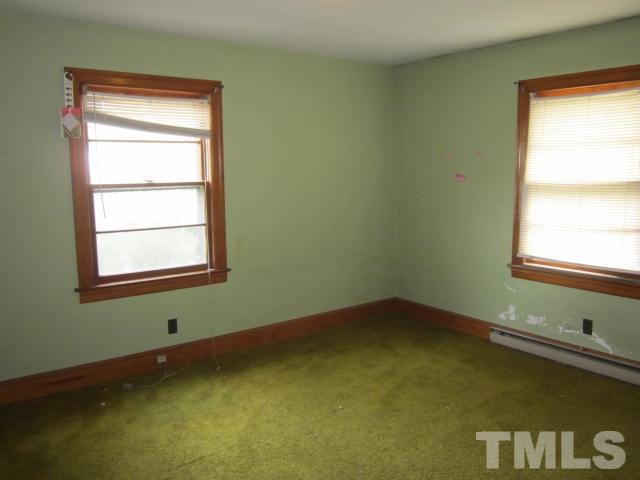 1935 Raleigh Road Henderson, NC 27536 - Photo 16 of 17 Gallery Image 16