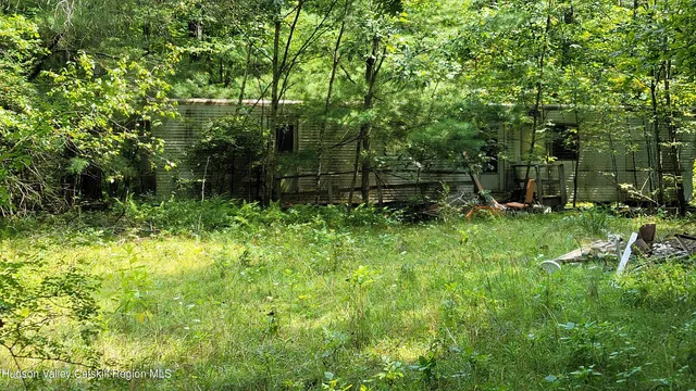 $98,000 | 70-76 Joseph Lane, Earlton, NY 12058