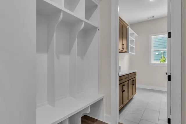 $824,990 | 7253 Fairlawn Drive, Fairview, TN 37062