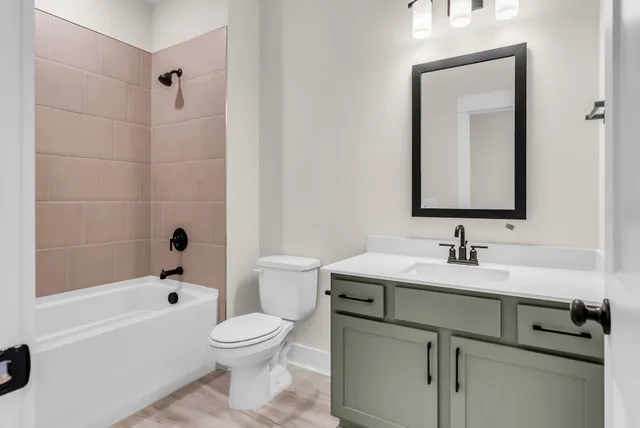 $824,990 | 7253 Fairlawn Drive, Fairview, TN 37062