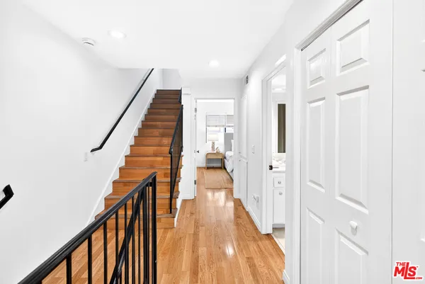 $1,595,000 | 1207 California Avenue, Santa Monica, CA 90403