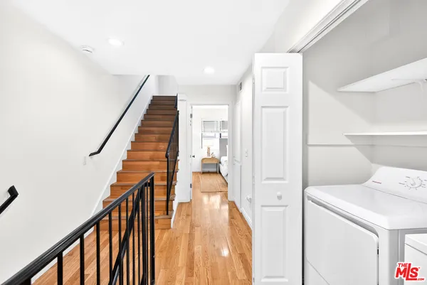 $1,595,000 | 1207 California Avenue, Santa Monica, CA 90403