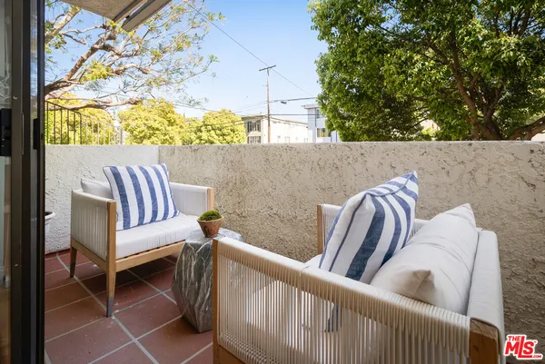 $1,595,000 | 1207 California Avenue, Santa Monica, CA 90403