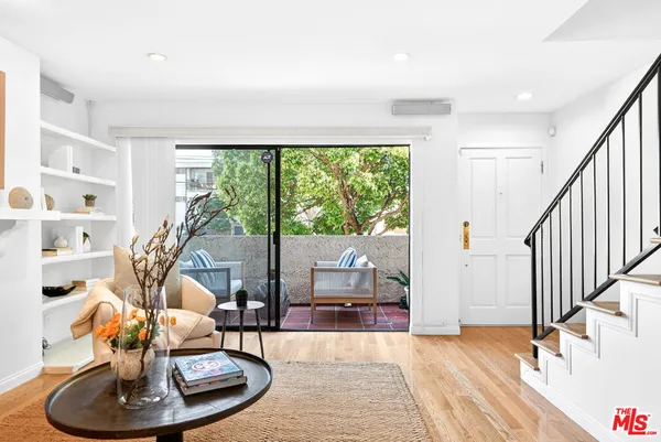 $1,595,000 | 1207 California Avenue, Santa Monica, CA 90403