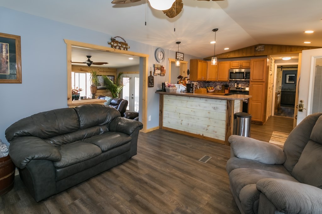 2708 Clabo Road Sevierville, TN 37862 - Photo 9 of 34 Gallery Image 9