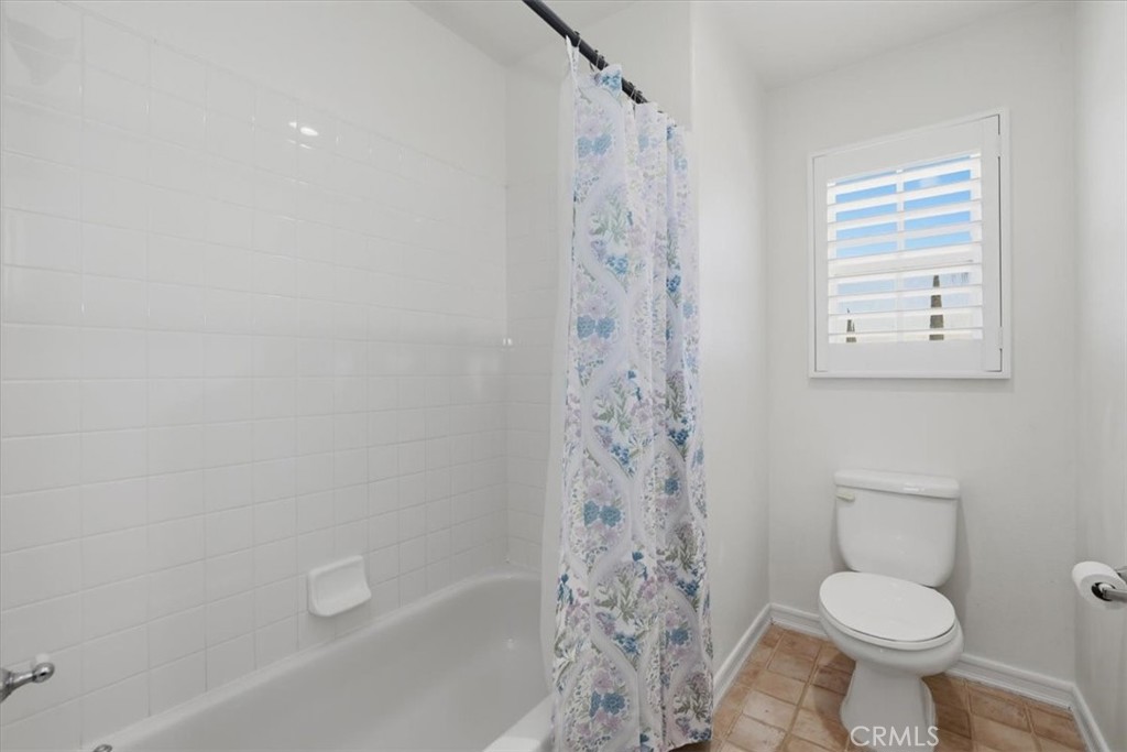 16795 Eagle Peak Road Riverside, CA 92504 - Photo 44 of 74 Bathroom #3