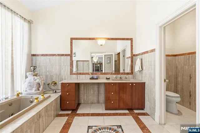 $2,500,000 | 12 East Saddle River Road, Saddle River, NJ 07458