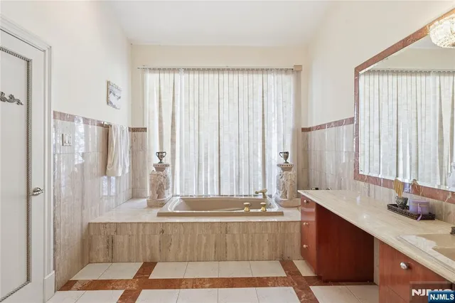 $2,500,000 | 12 East Saddle River Road, Saddle River, NJ 07458