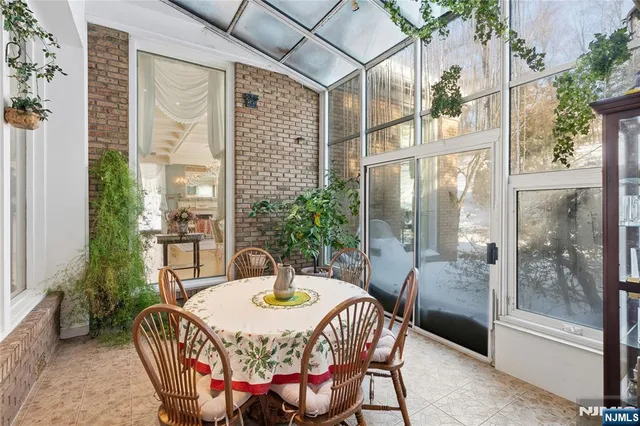 $2,500,000 | 12 East Saddle River Road, Saddle River, NJ 07458