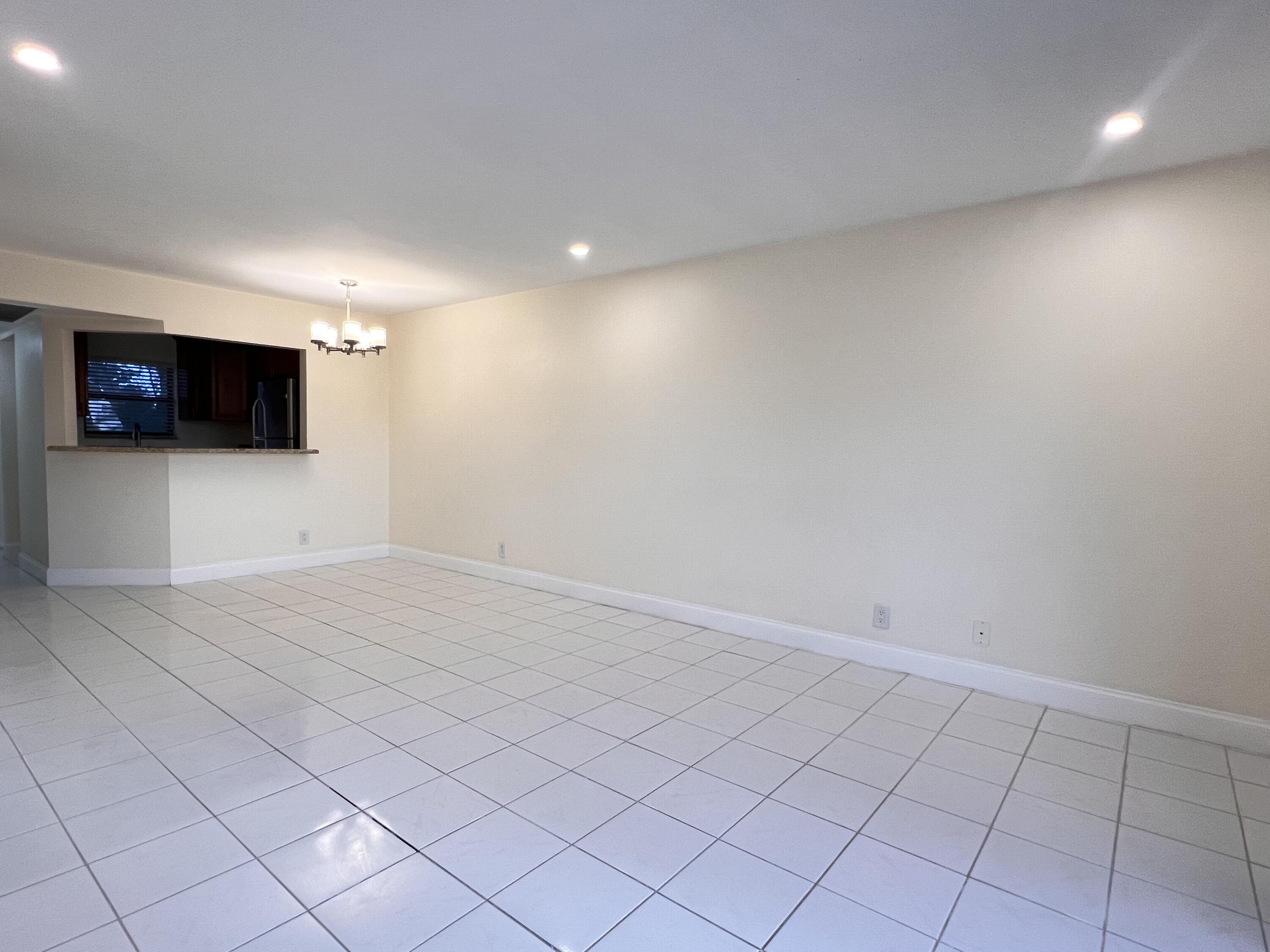 21911 Lake Forest Circle, Unit 206 Boca Raton, FL 33433 - Photo 8 of 28 IMG_4975