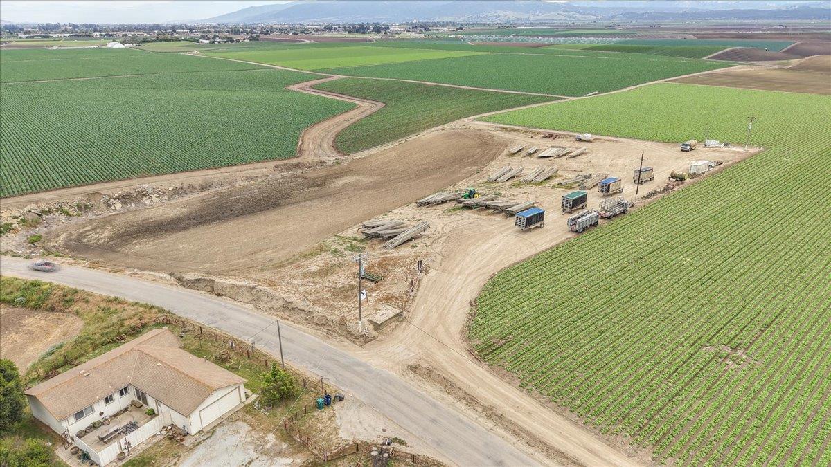 30 San Jon Road Salinas, CA 93907 - Photo 16 of 31