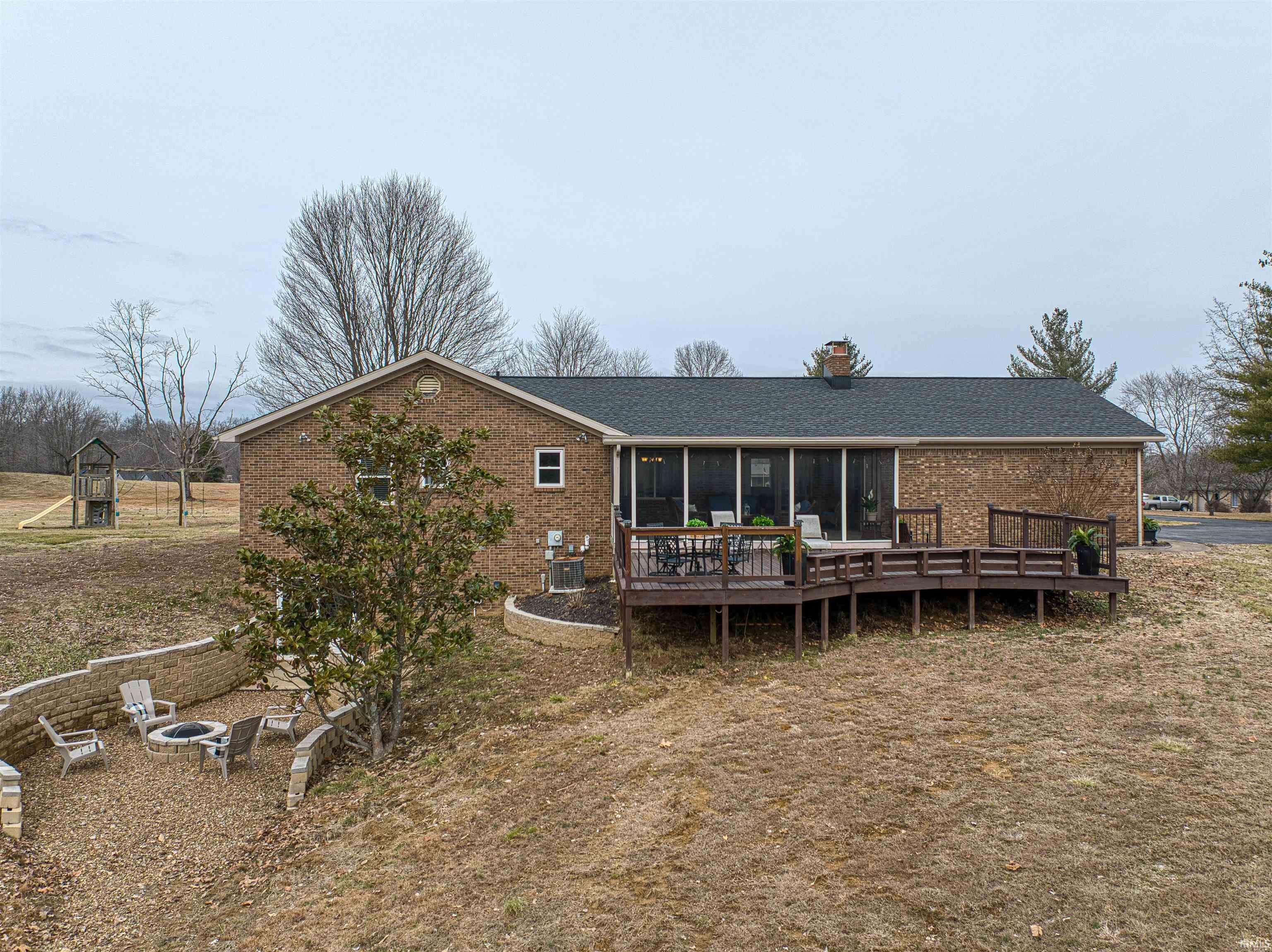1599 Country Road Boonville, IN 47601 - Photo 25 of 35 Gallery Image 25
