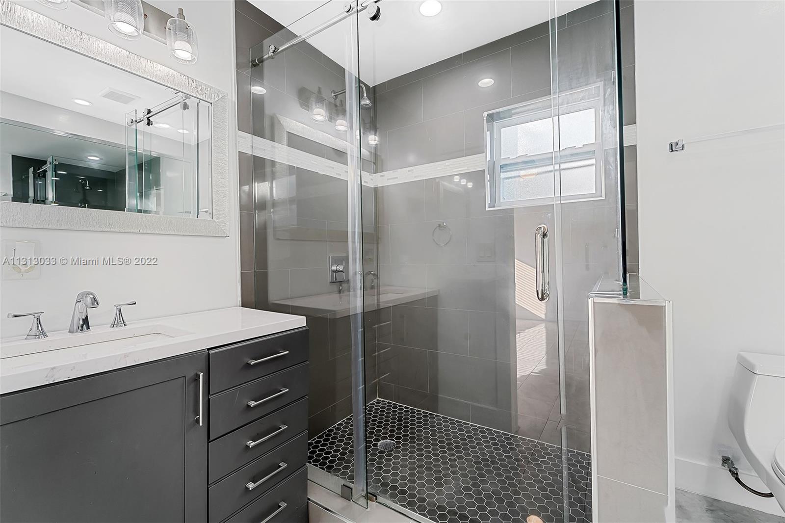 585 Northwest 15th Avenue Boca Raton, FL 33486 - Photo 18 of 55 Gallery Image 18