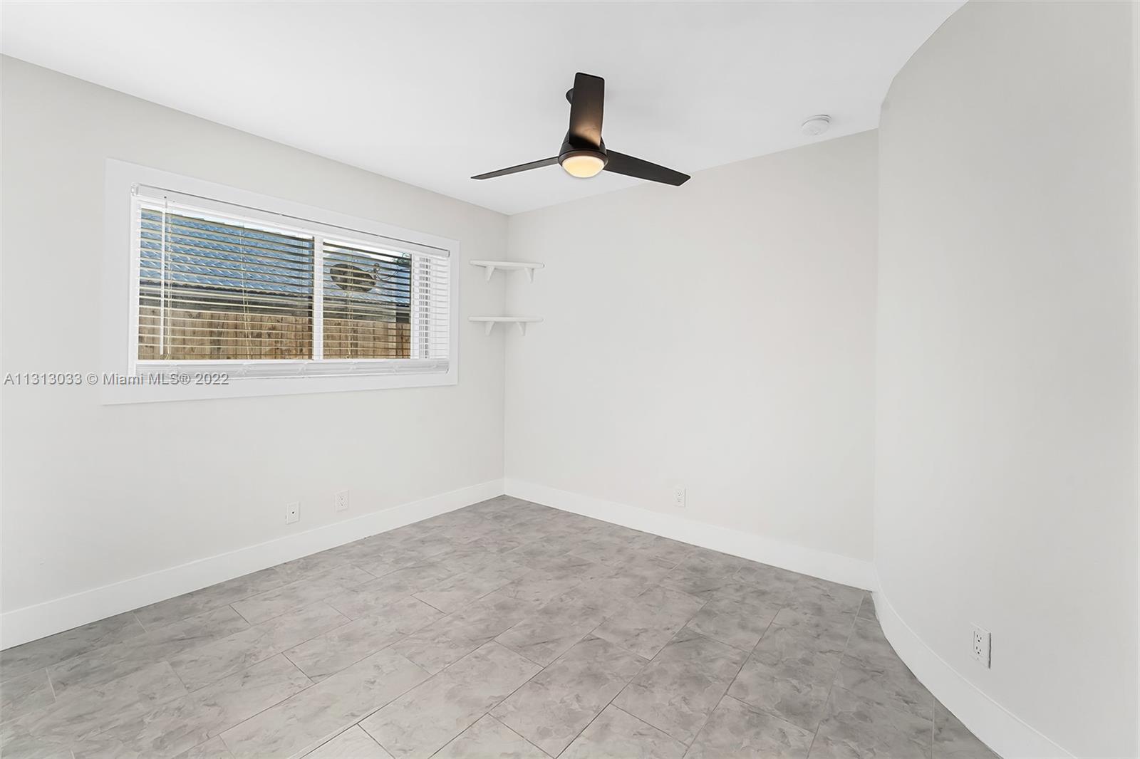 585 Northwest 15th Avenue Boca Raton, FL 33486 - Photo 19 of 55 Gallery Image 19