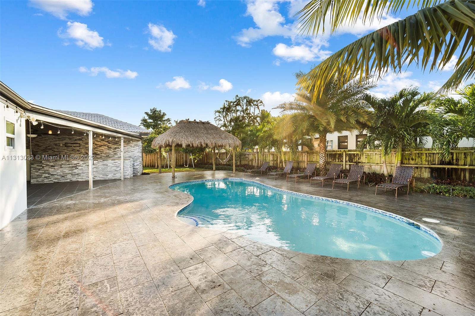 585 Northwest 15th Avenue Boca Raton, FL 33486 - Photo 34 of 55 Gallery Image 34