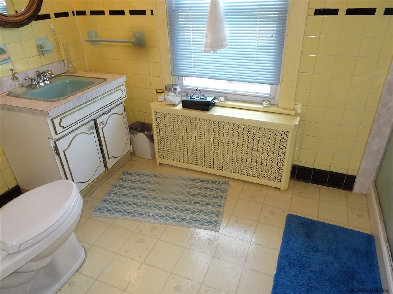 1119 Loudon Road Colonie, NY 12047 - Photo 17 of 21 Photo 18